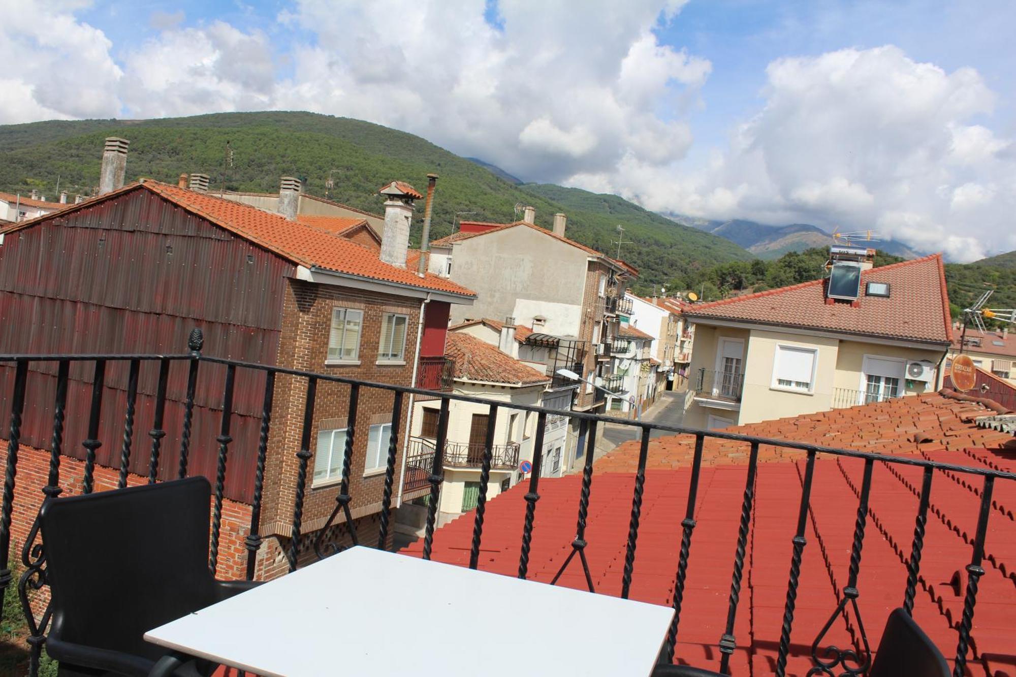 Atico Aires De Gredos Candeleda Exterior foto